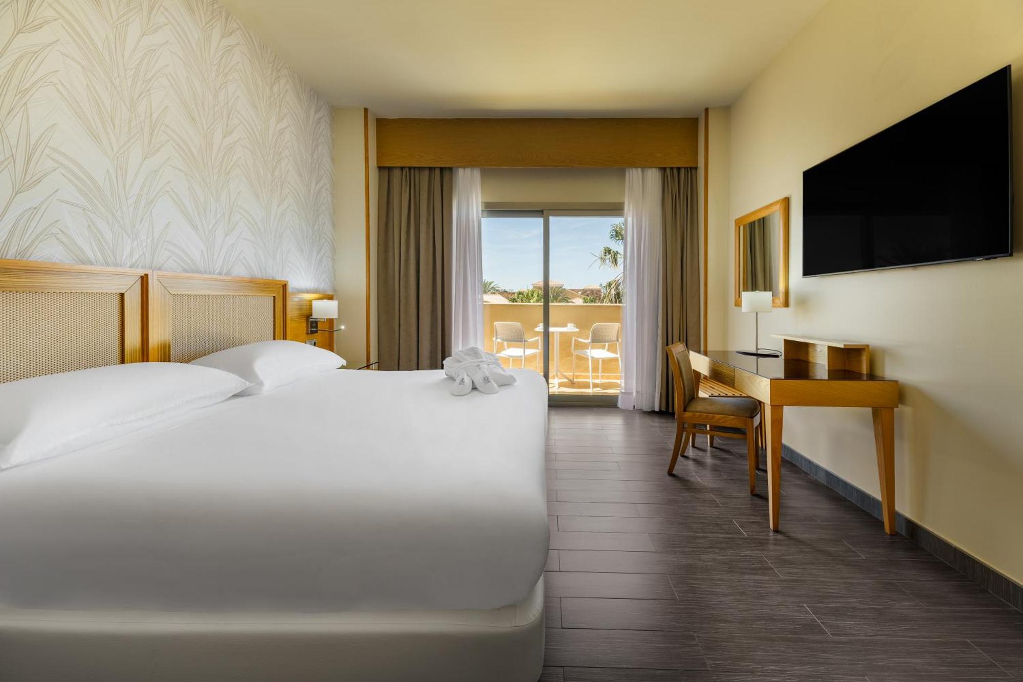 Elba Costa Ballena & Thalasso 4*