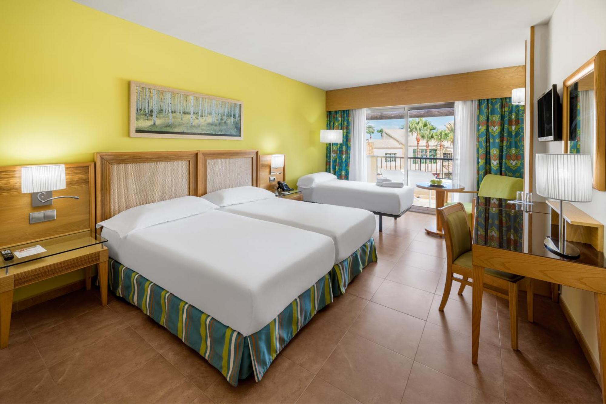 Elba Costa Ballena & Thalasso 4*